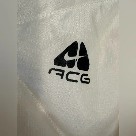 Vintage Y2K Nike ACG White Puffer Winter Jacket Size Medium - Picture 3 of 4
